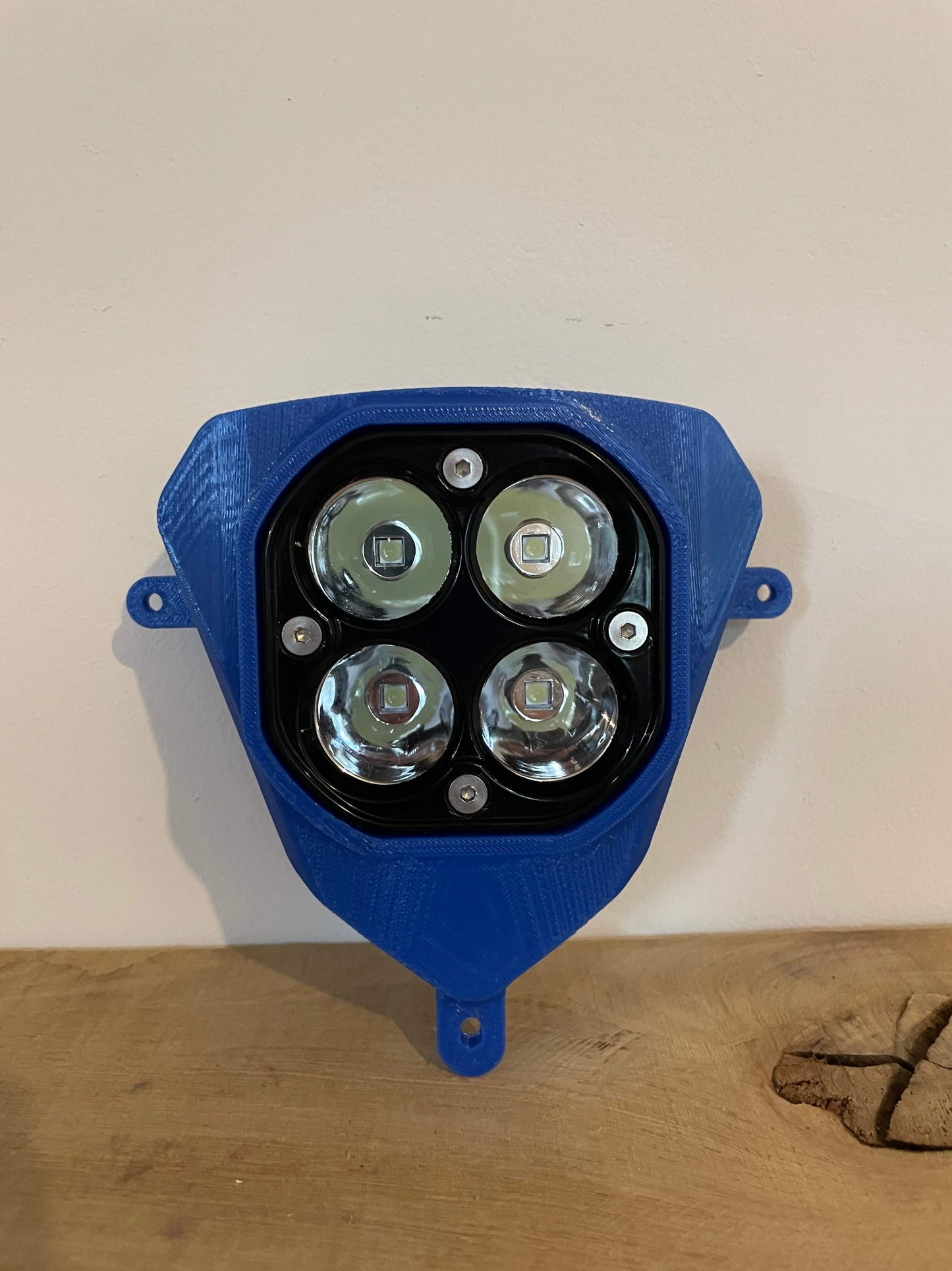 Phare led 40w beta RR Xtrainer 2020-2025 poin3d
