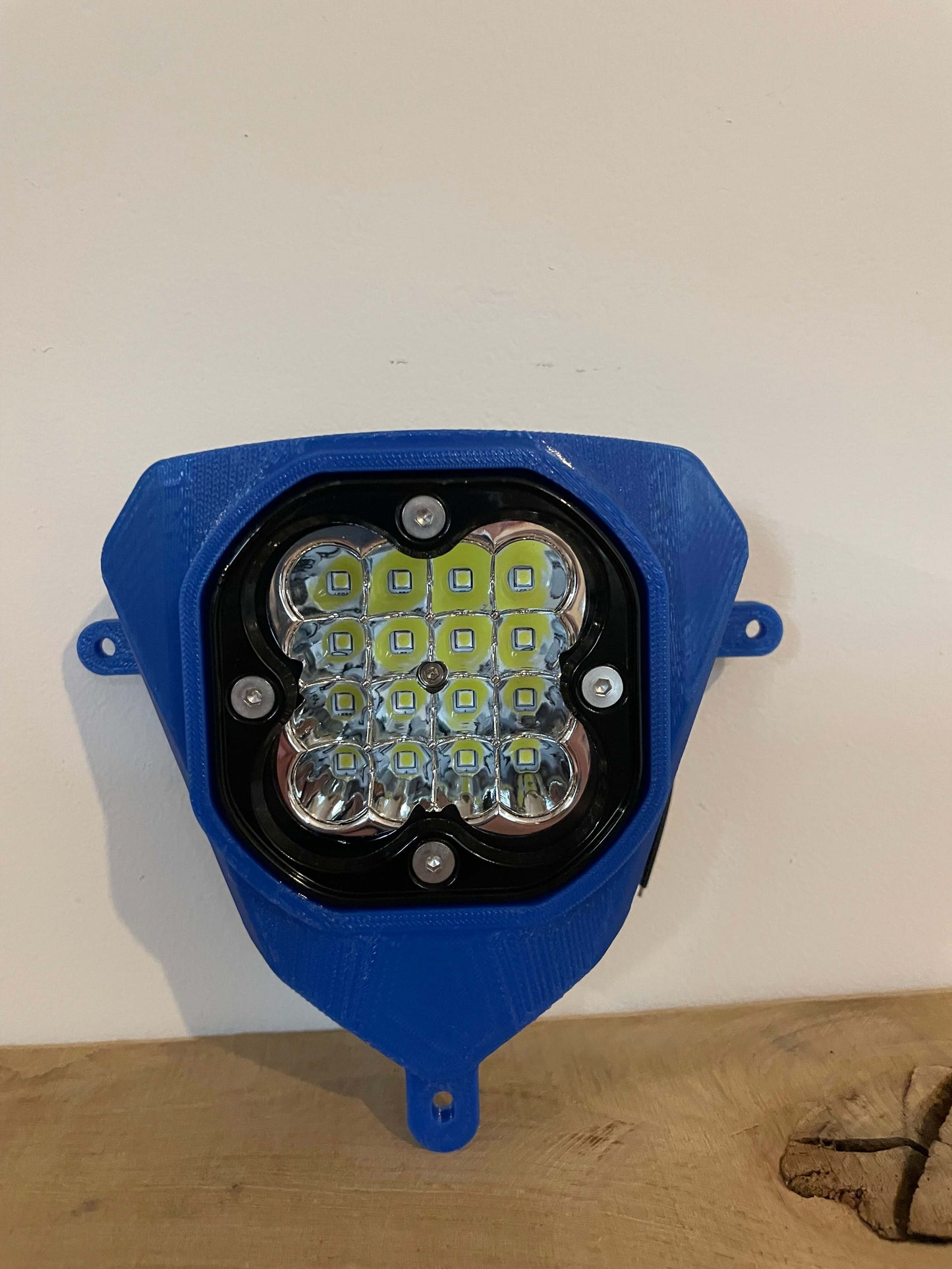 Phare led 48w beta RR Xtrainer 2020-2025 poin3d