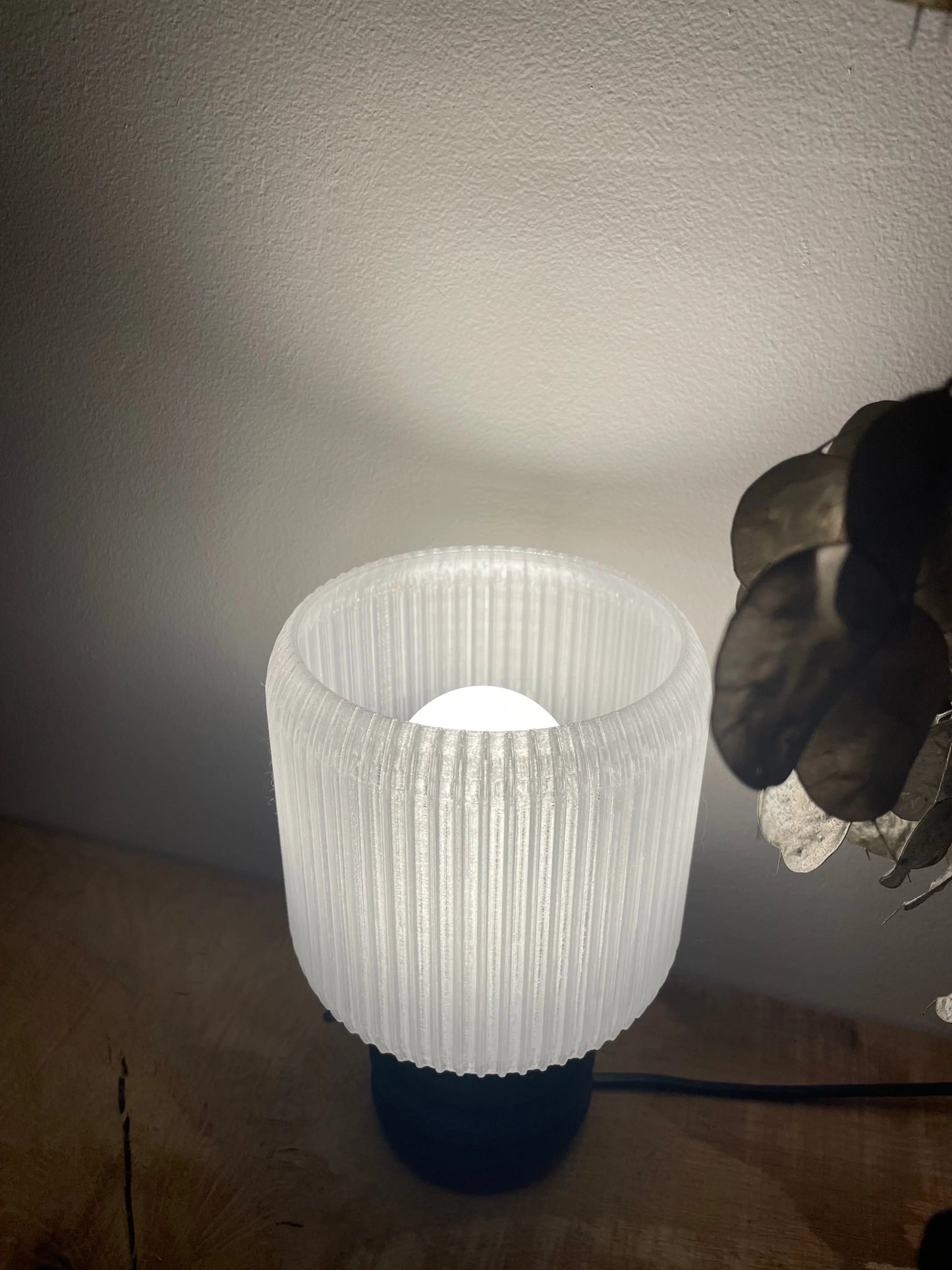 Lampe de salon design e27 noir