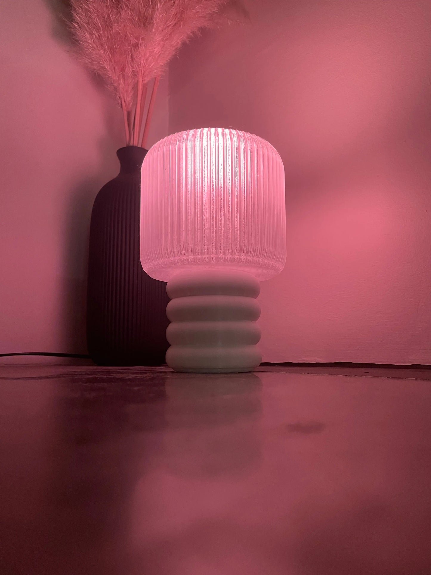 Lampe de salon design e27 poin3d