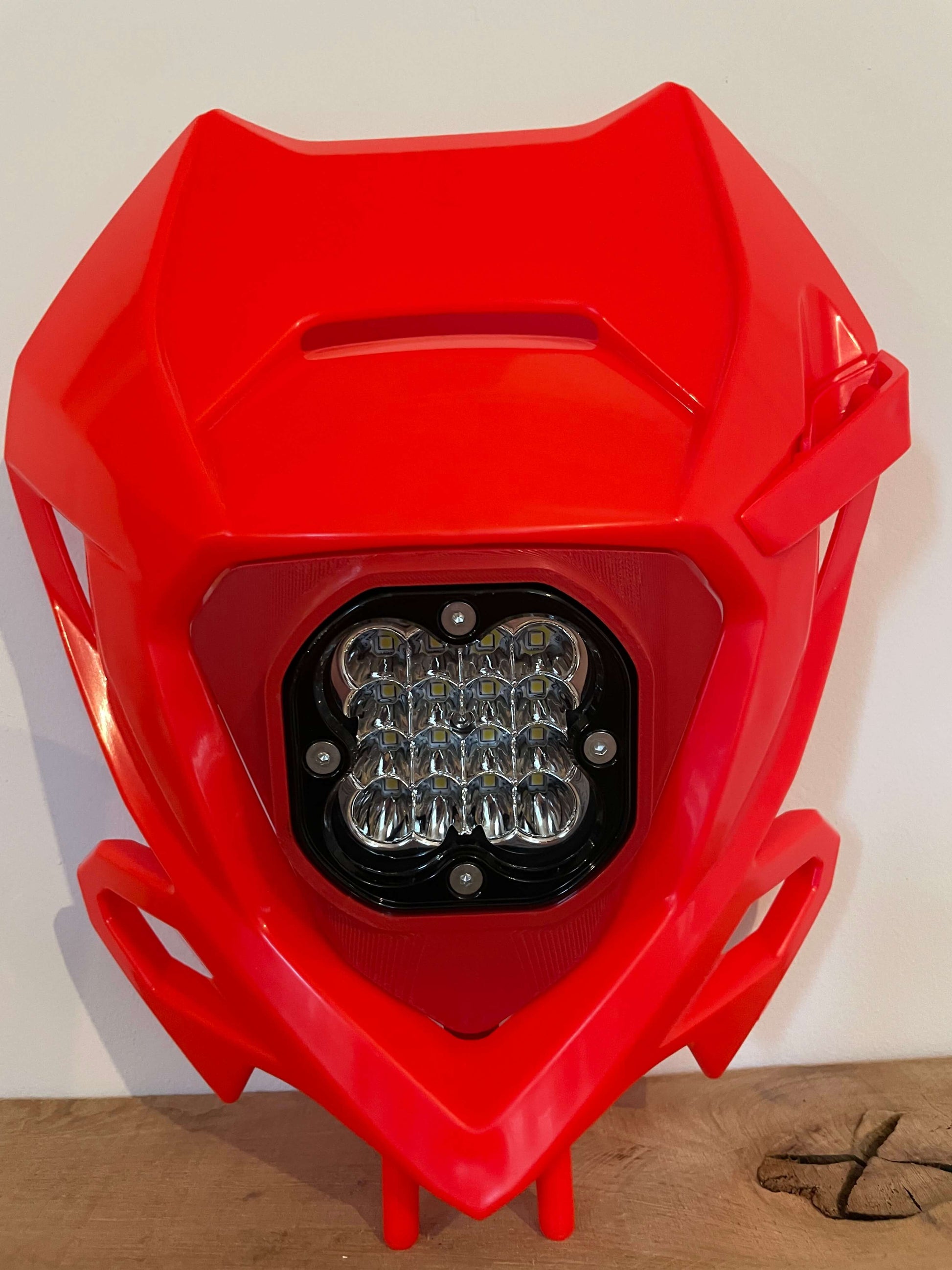 Phare led 48w beta RR Xtrainer 2020-2025 poin3d 
